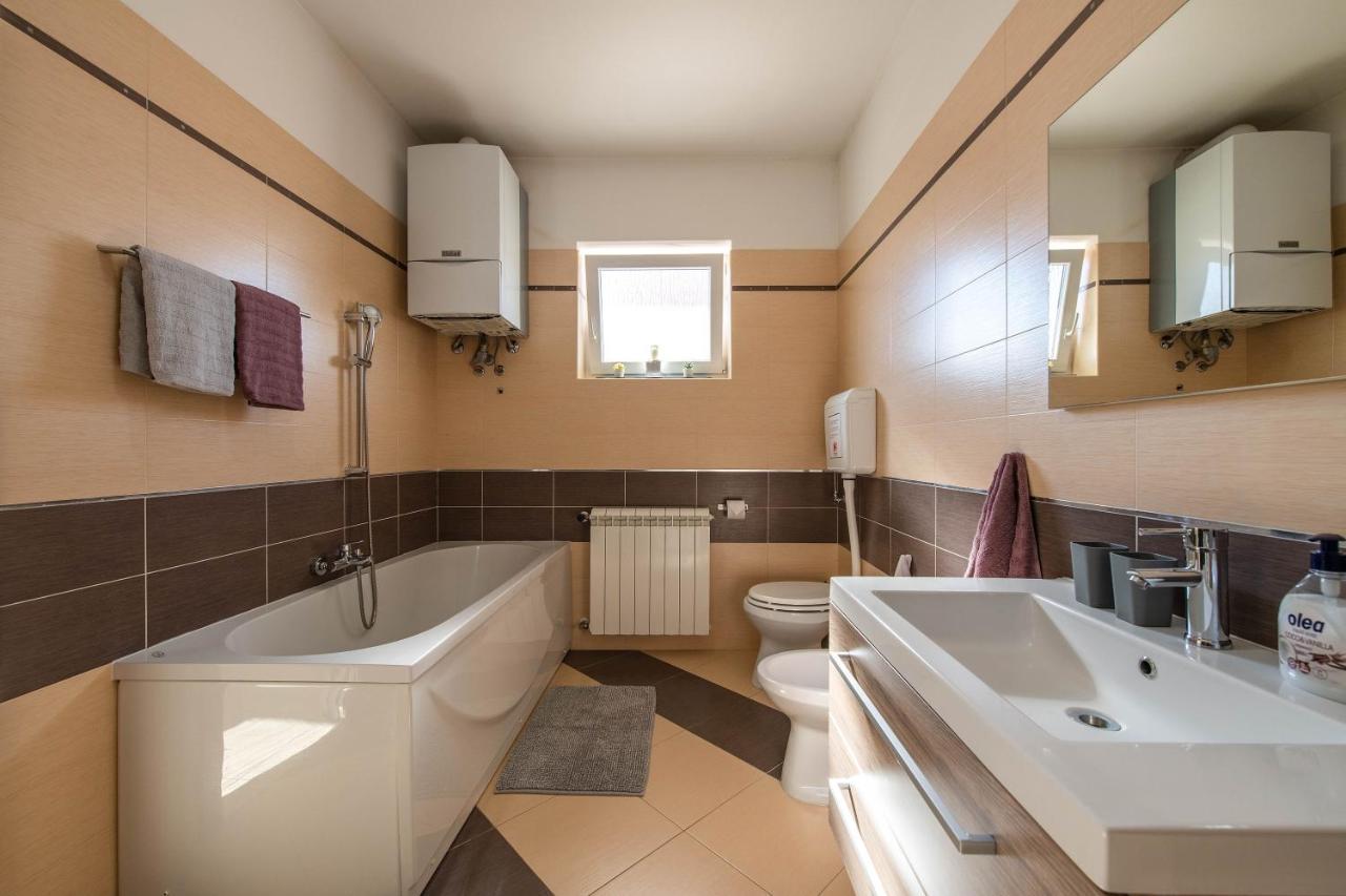 Villa Vanja - Jadreski Pula Bagian luar foto