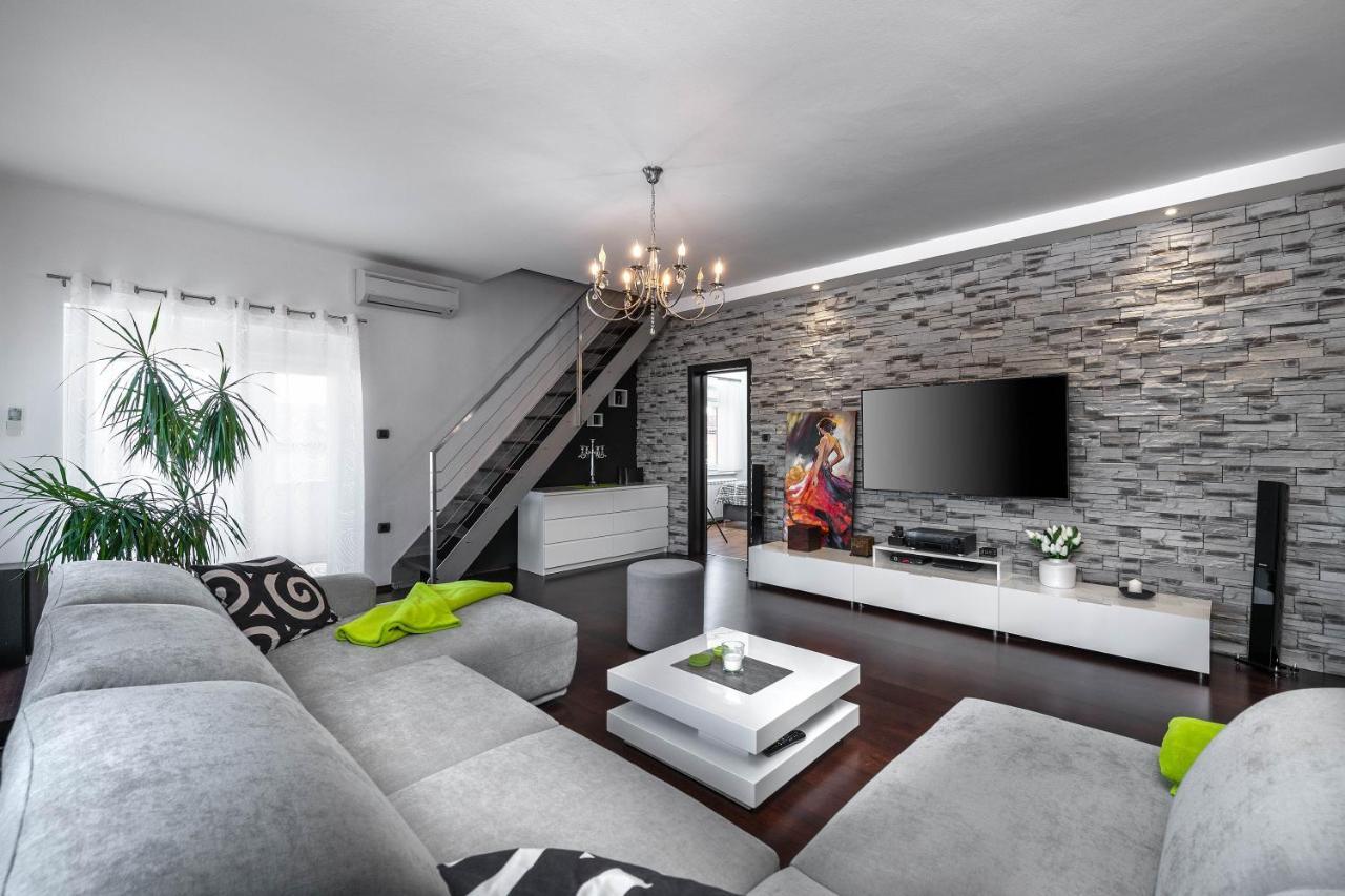 Villa Vanja - Jadreski Pula Bagian luar foto